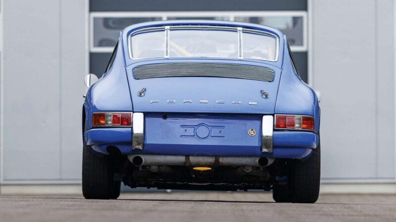 1965 Porsche 911 rear