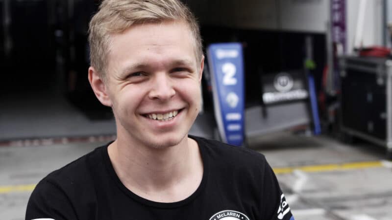 After finishing runner-up in Formula Renault 2.0 in 2009, Magnussen joined McLaren’s young driver programme
