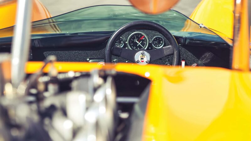 McLaren M6A